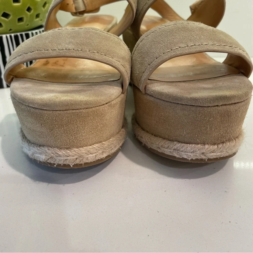 JOIE Light Tan Suede Platform Slingback Sandals! Great condition! 6 1/2